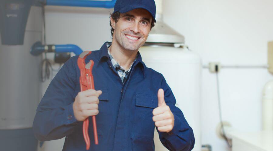 Local water heater installation in Burlington Junction, MO